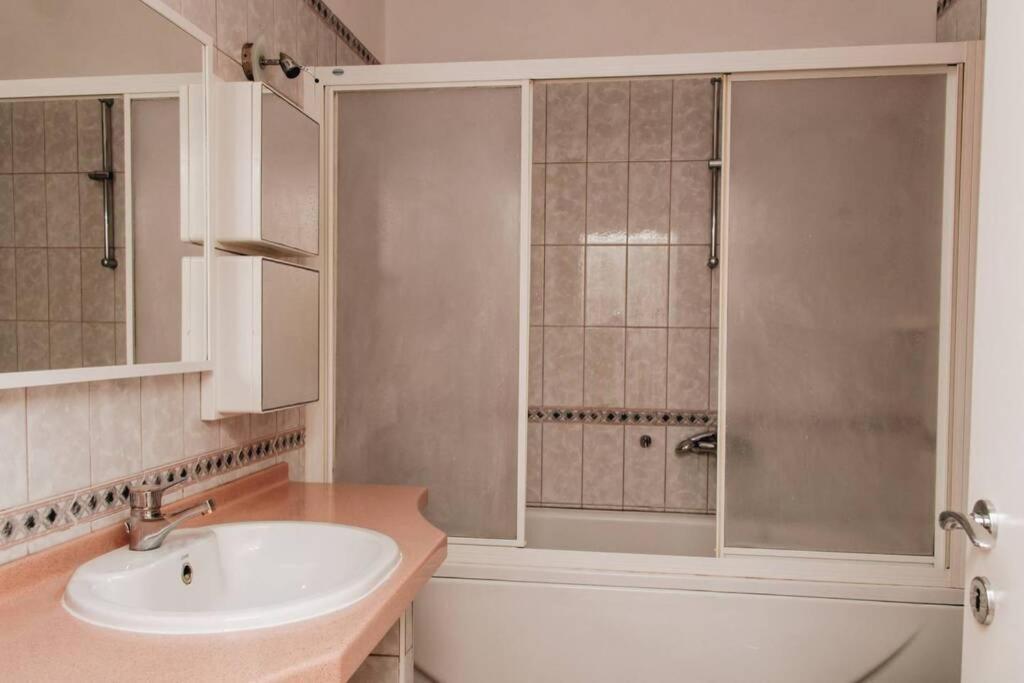 Cosy Apartment In A Quiet Neighborhood ザダル エクステリア 写真